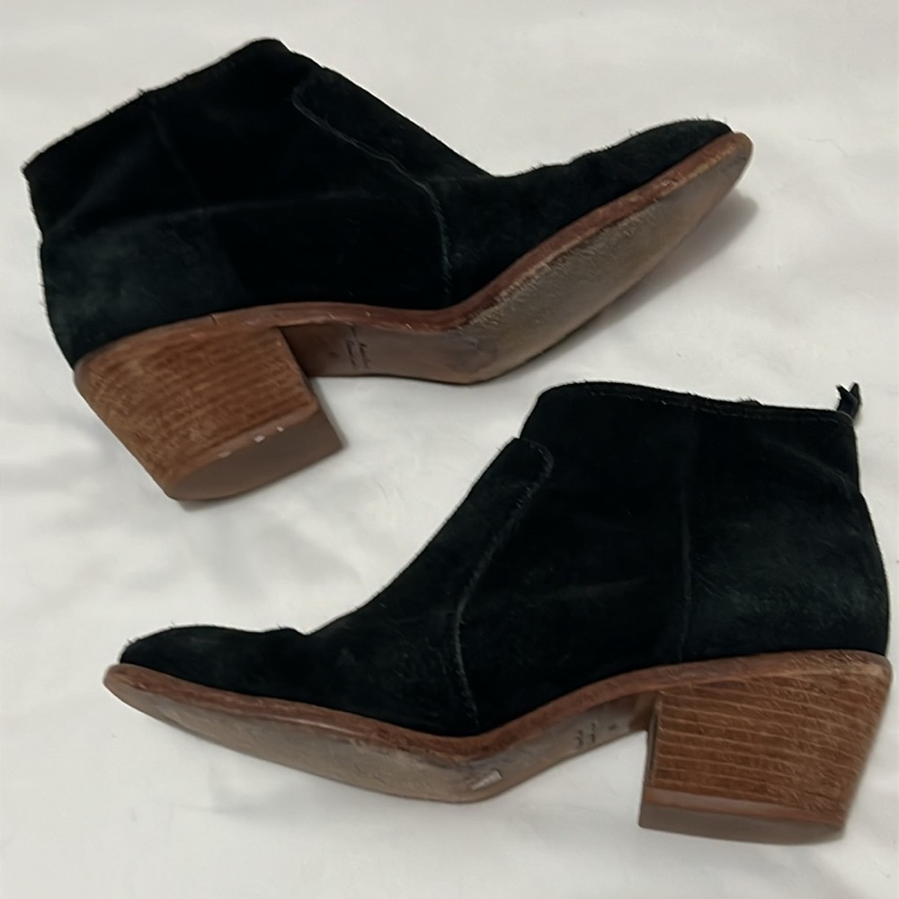 Madewell Black Suede Ankle Boots - Picture 5 of 12
